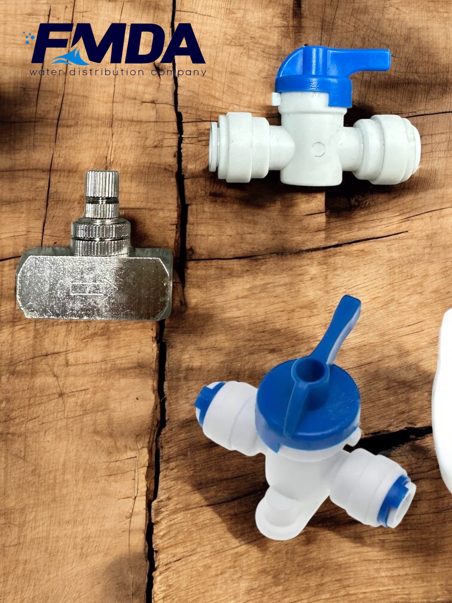 VALVOLE A SFERA IN PLASTICA TUBO E FILETTO POLLICI E METRICO